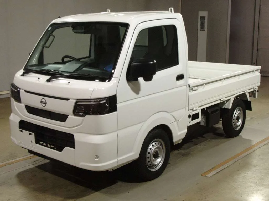 Nissan NT100 Clipper DR16T 2026